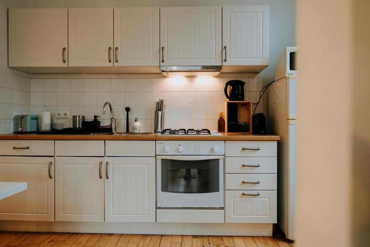 1 Bedroom In Le Chatelain - 2nd Floor Appartement *